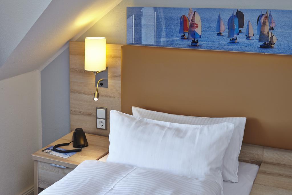 Hotel Erholung Kellenhusen Eksteriør bilde